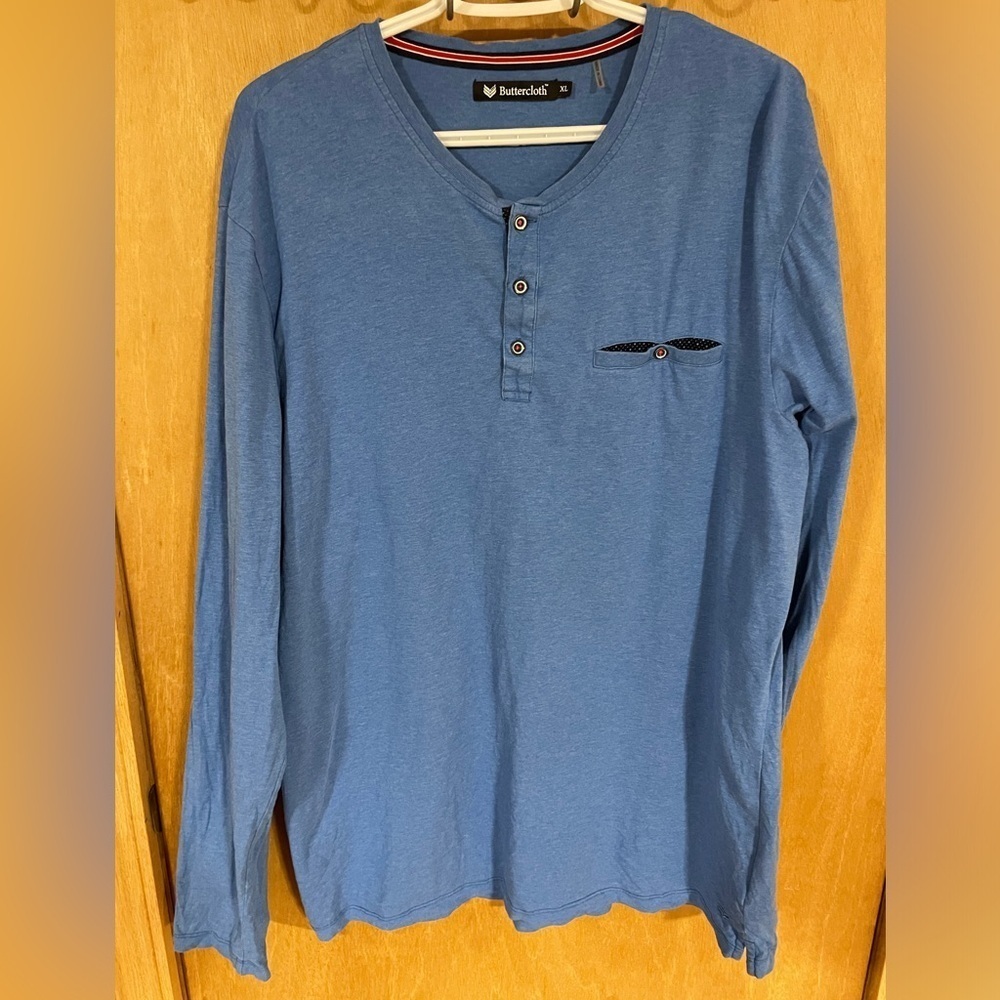 #163-set of 2 BUTTERCLOTH long sleeve Henley XL
